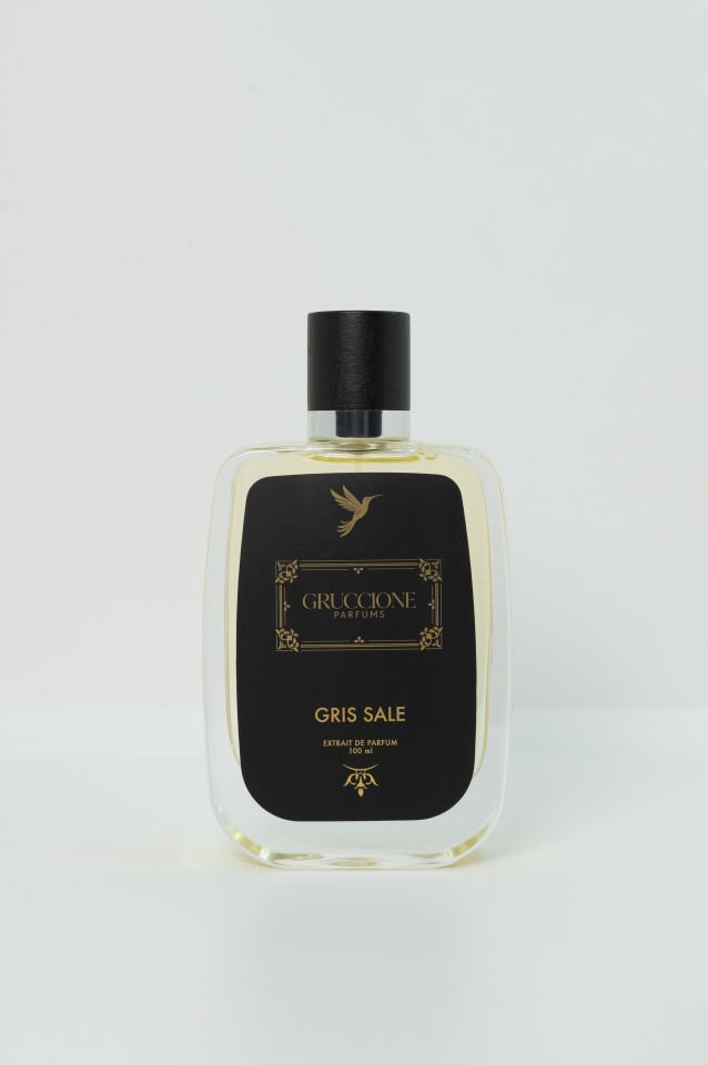 GRIS SALÉ